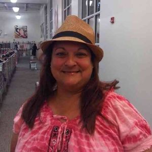 Meet your Posher, Sonia