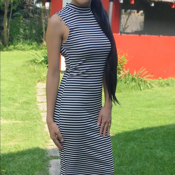 Striped Midi Dress - Picture 3 of 3