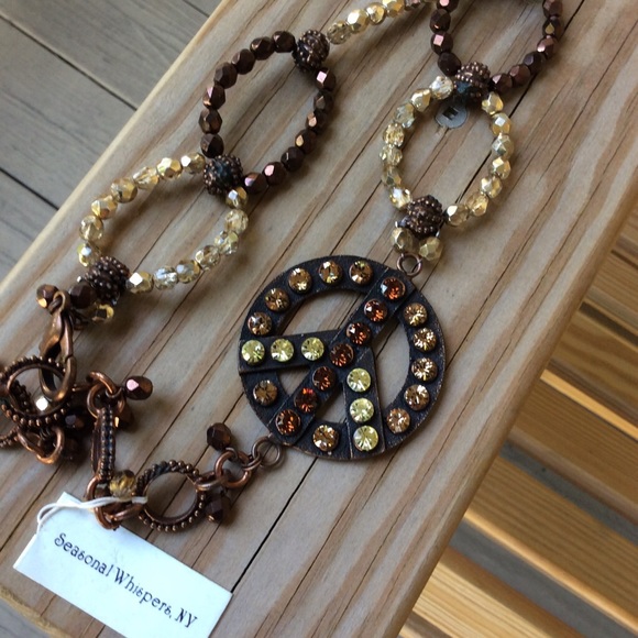 ⬇️Unique Rhinestone Beaded Belt NWT - Picture 2 of 4