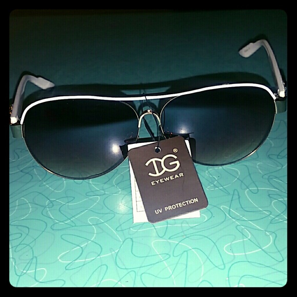 Aviator sunglasses