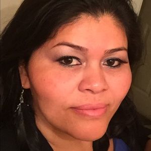 Meet your Posher, Sonia