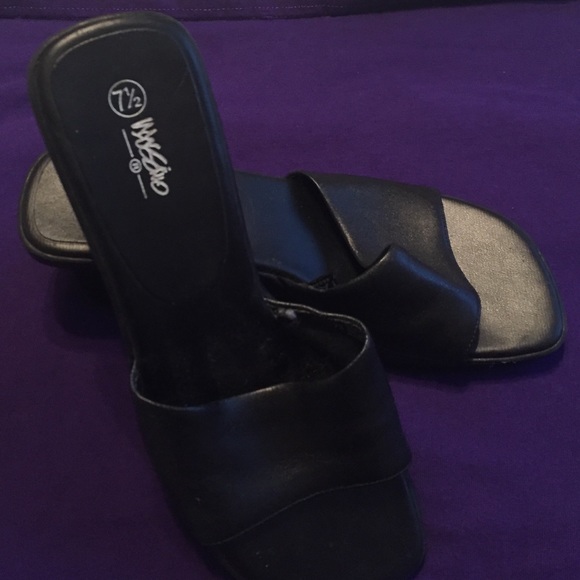 Mossimo Black Wedge dress shoes