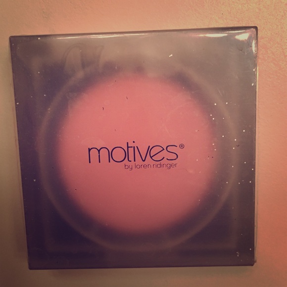 Motives- Blush in "Babydoll"!!