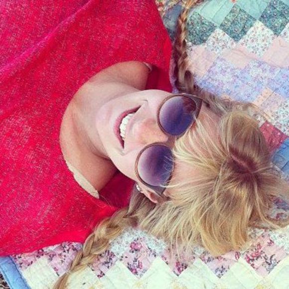 Meet your Posher, Kerri - Picture 1 of 1