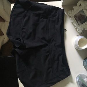 Lululemon size 4 shorts