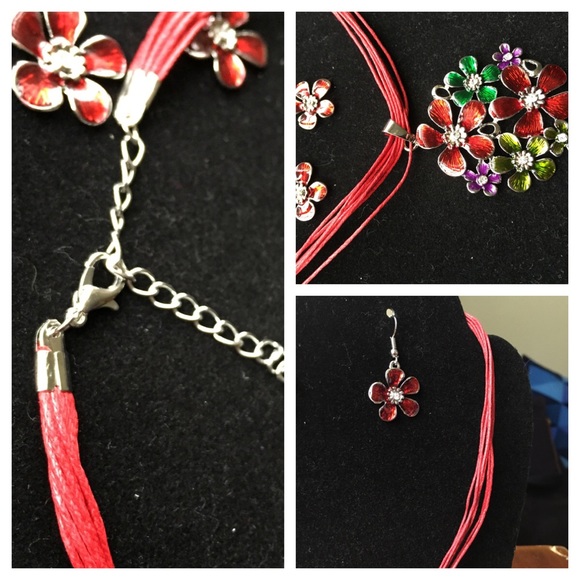 Red daisy necklace set - Picture 3 of 4