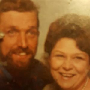 Meet your Posher, Sandy