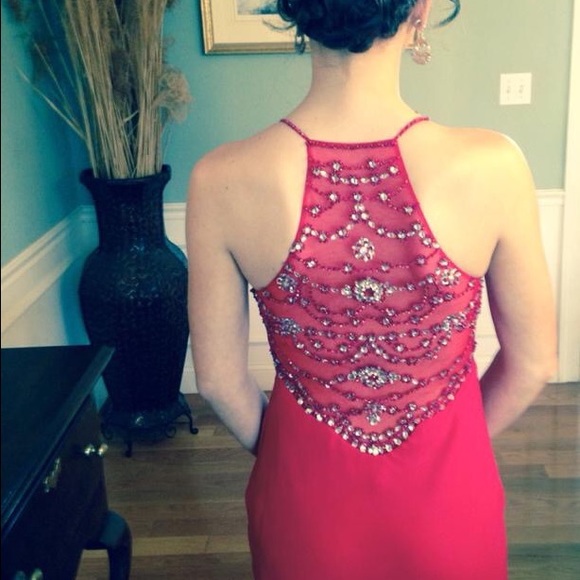 Red Prom dress