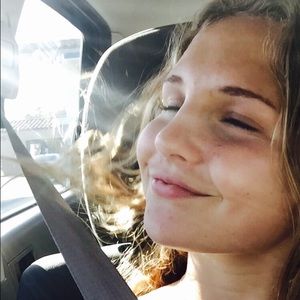 Meet your Posher, Bailey