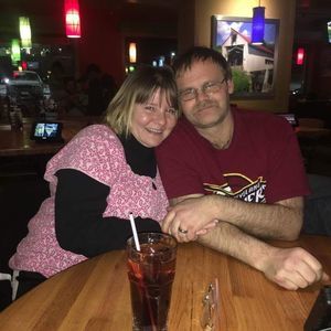 Meet your Posher, Fah-lee