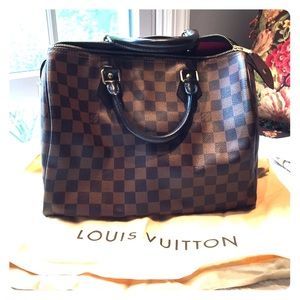 AUTHENTIC Louis Vuitton speedy 30 damier