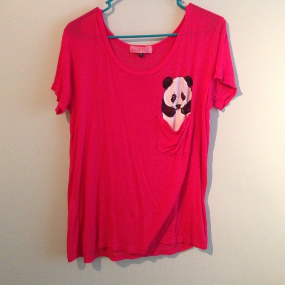 Pocket panda tee