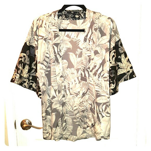 H&M Black and grey kimono