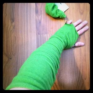 Free People Fingerless Gloves Green Ruched