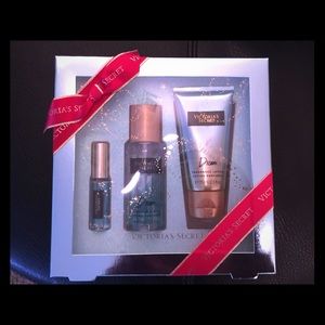 Brand New VS "Dream" Gift Set