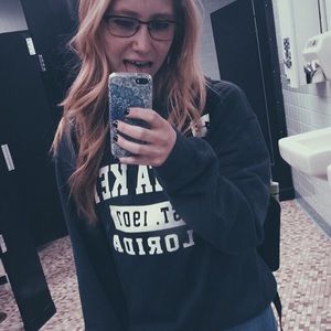 Meet your Posher, Amber