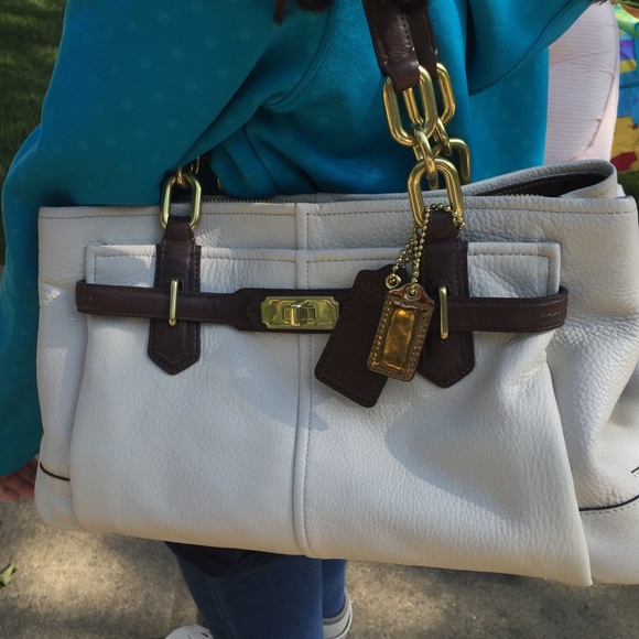 Virtually brand new Coach purse