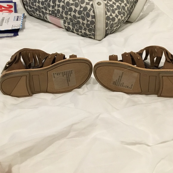 Sold on totspot👍 - Picture 2 of 4