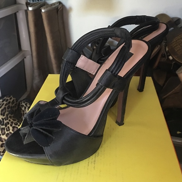 Steve Madden luxe heels