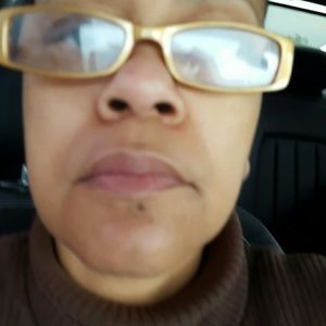 Meet your Posher, Tracy