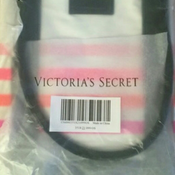 VS NEW*** Summer Tote - Picture 2 of 2