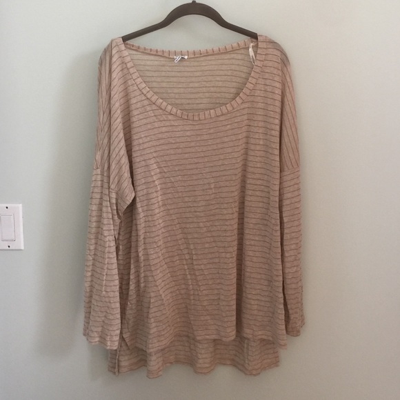 NWOT Splendid knit shirt