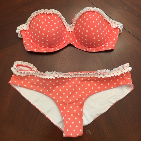 Victoria's Secret bikini