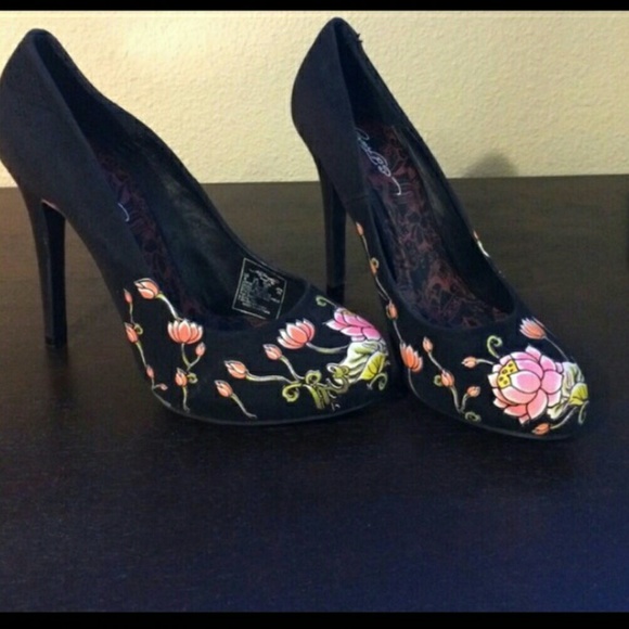 Ed Hardy heels