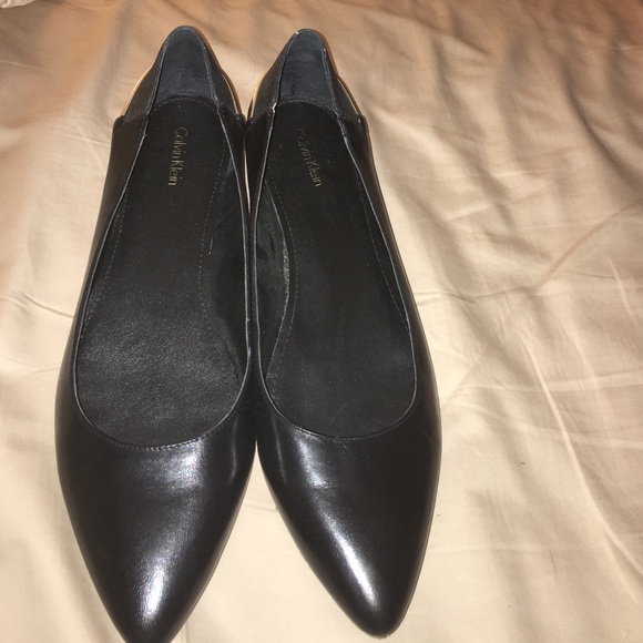 Calvin Klein Black Flats size 11 B