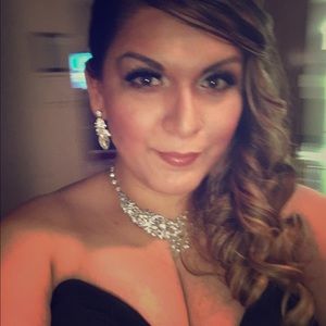 Meet your Posher, Frieda