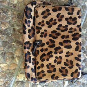 Elizabeth and James crossbody