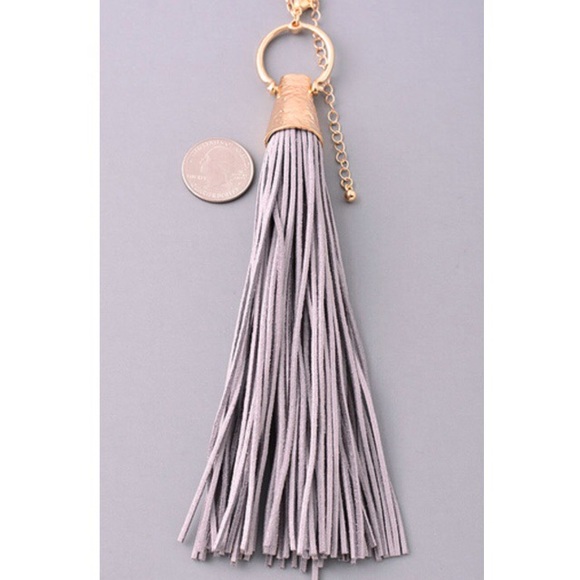 Boho Tassel Necklace - Picture 2 of 3