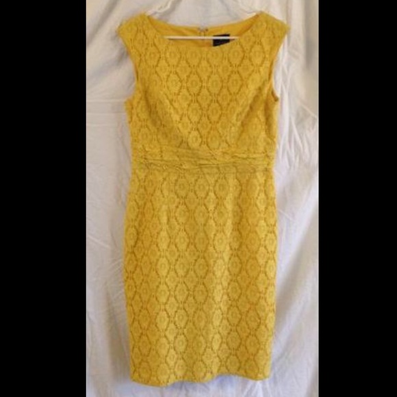 ⚡️Everything must go SALE⚡️Adrianna Papell dress