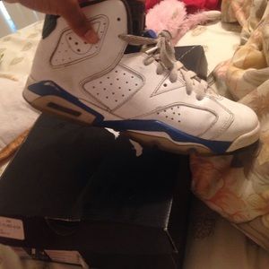 🚫SOLD🚫 Jordan retro 6 sports blue