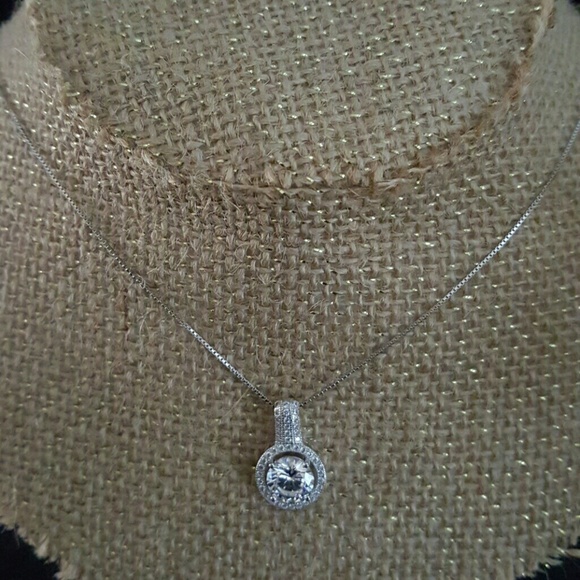 Beautiful Silver  necklace with Cubic Zirconia