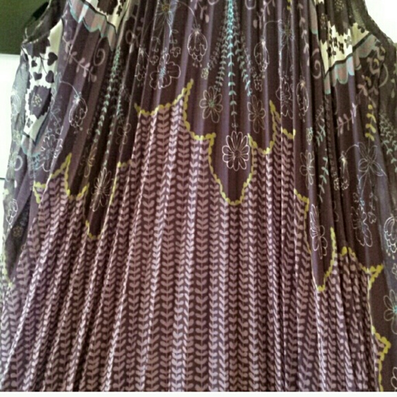 Forever 21 pleated top, Sz S - Picture 2 of 2