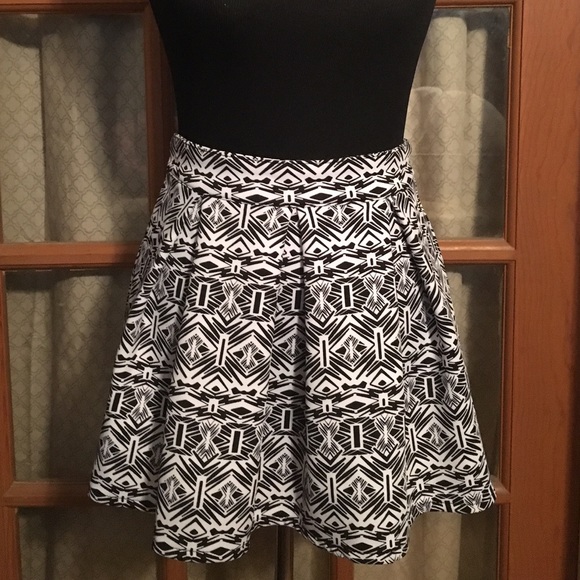 High waisted skater skirt