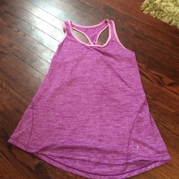 workout shirt