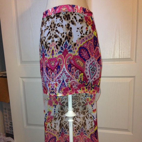 Bebe skirt - Picture 1 of 2