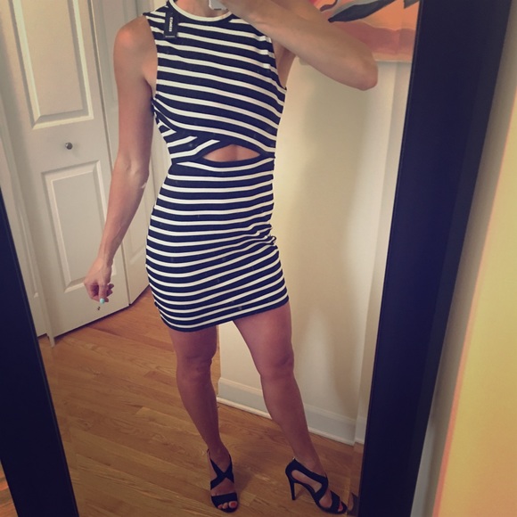 Nwt- Express black and White cutout dress