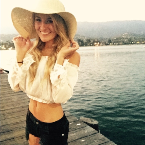 Meet your seller! - Picture 3 of 4