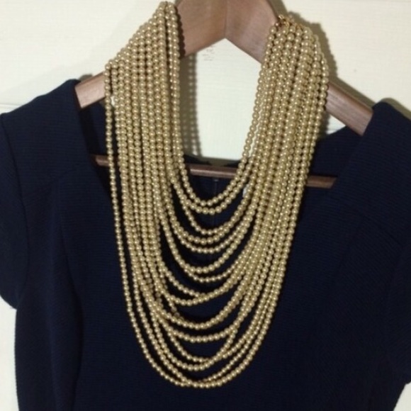 16-strand Pearl necklace in Gold - Picture 1 of 3