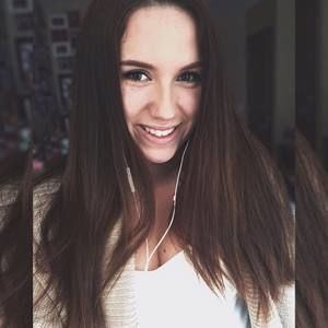 Meet your Posher, Julia