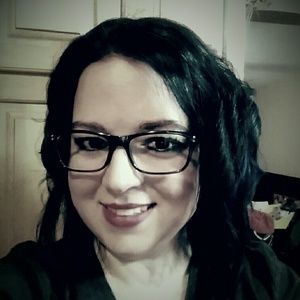 Meet your Posher, Valerie