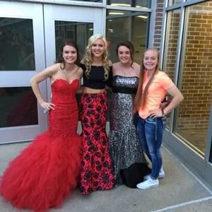 Meet your Posher, Whitney