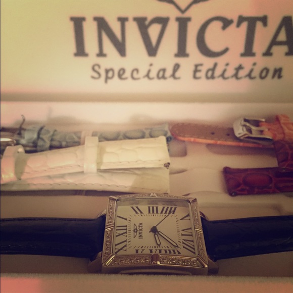 Invicata Special Edition Watch with Diamond Face - Picture 1 of 3