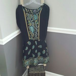 One piece skirted jumper dress. Pockets! S