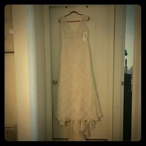 Wedding Dress- not worn or altered with tags