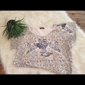 🌻🌻White and Blue with sequins top!!