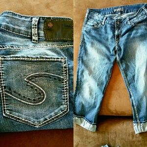 Silver Jeans, Size 31, Capris
